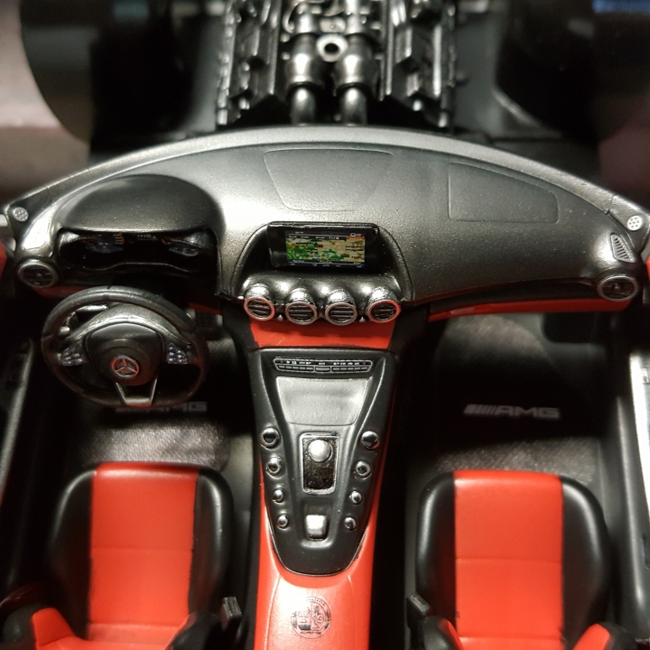 [Revell 1:24] 利華 朋馳 AMG GT Mercedes AMG GT 製作過程