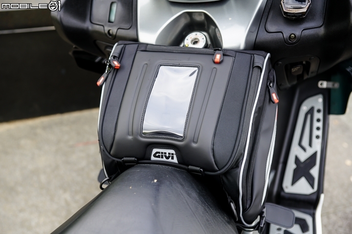 大羊空間擴增 GIVI XStream XS318 龍骨包分享