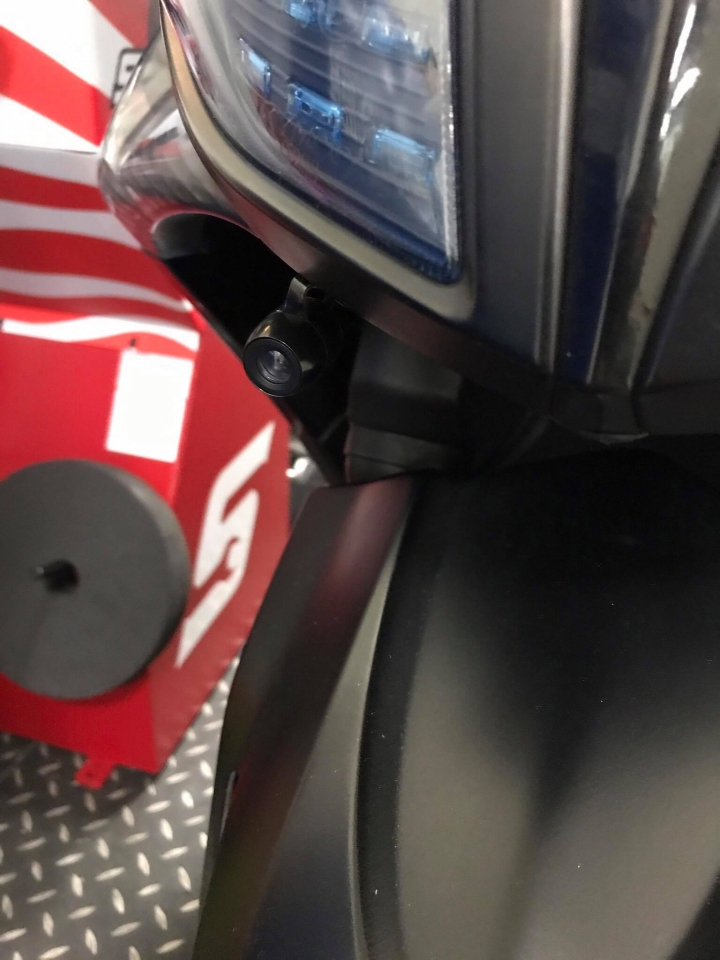 我的第一台重機 -- 光陽 刺激 XCiting 400 abs [億大重機] 購車體驗 (繳付訂金完成)