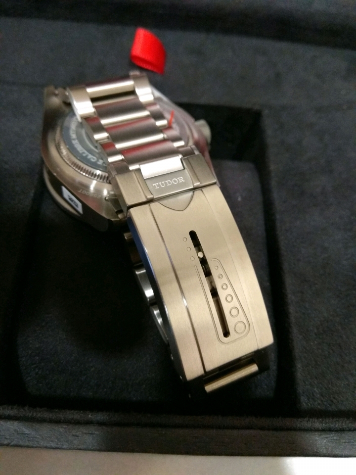 TUDOR PELAGOS藍鬼開箱