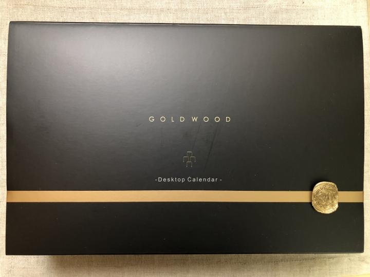 GOLD WOOD Design – Desktop Calendar 開箱
