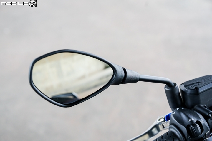 義血敏捷V缸街跑 aprilia SHIVER 900 試駕