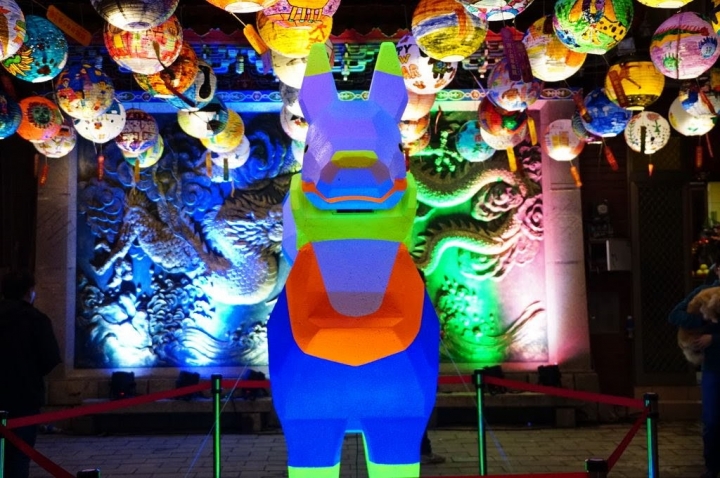 [台南][中西區] 2018普濟殿花燈展-佇廟埕點燈x主燈「台灣犬旺」