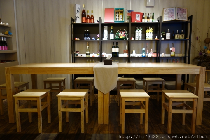 『台北食記』- 松山區南京東路四段．Q小巷 Mochi*Mochi / 台北小巨蛋 / 日式 / 梅酒