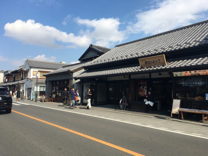 【2017冬＊日本】一個人的穿越到川越（小江戶）＊喜多院/冰川神社/赤緣筆/藏造老街吃烤飯糰/鐘樓