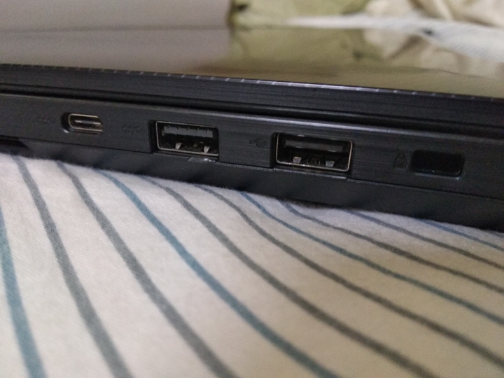 平民英雄ROG Strix Hero Edition開箱 圖多慎入