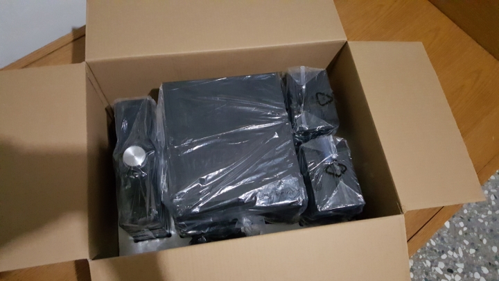 Edifier C2V 喇叭簡易開箱分享