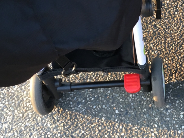 二寶家庭小車空間解決方案 PERO  Luce90 ISOFIX 安全座椅  Petalo 秒收推車(符合登機尺寸) 上篇 緣起與推車介紹(下篇安全座椅與總結待續)