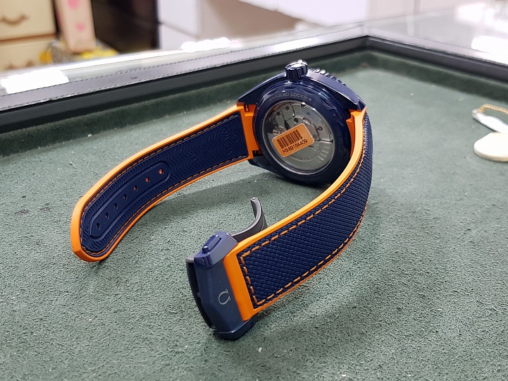 OMEGA 海馬 PLANET OCEAN " BIG BLUE " 簡單開箱