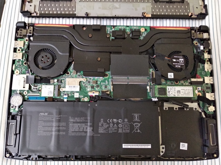 平民英雄ROG Strix Hero Edition開箱 圖多慎入