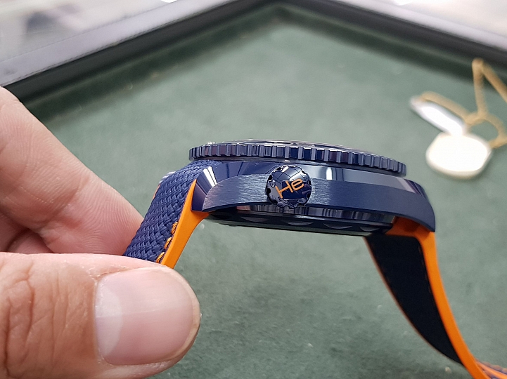 OMEGA 海馬 PLANET OCEAN " BIG BLUE " 簡單開箱