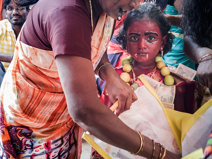 [ZF4]印度的宗教儀式跟台灣87分像，成為卡莉女神之路