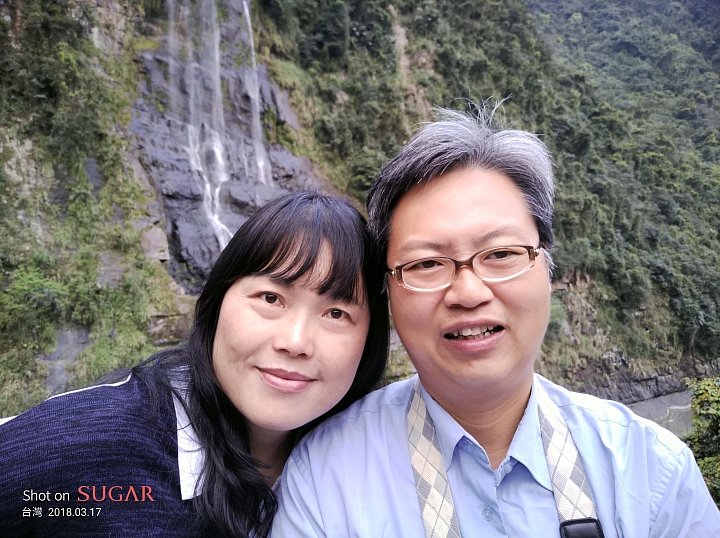 糖果手機 SUGAR S11 四鏡全螢幕手機的奇幻體驗分享 — 熱鬧的燈會、盛開的櫻花、台車與瀑布、深山茶廠、新住民嘉年華會及美味燒肉的饗宴