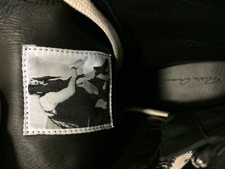 跪求神人大大 驗Rick Owens Ramones 高筒主線