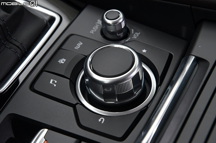 新年式Mazda 3四門旗艦版 主動式巡航終於上身