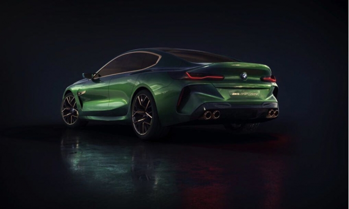 啊呦喂啊⋯⋯BMW M8 GC