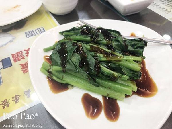 【台中】品嘉茶餐廳(北屯店)~心目中最愛的港式飲茶~黃金流沙包必點