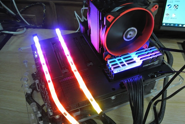 NZXT N7 Z370 潮主板 輕開箱 輕測試!