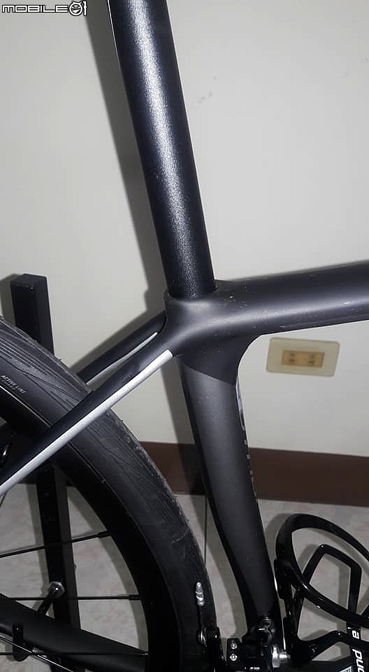 [開箱]2018 Cannondale SYNAPSE CARBON 105 DISC