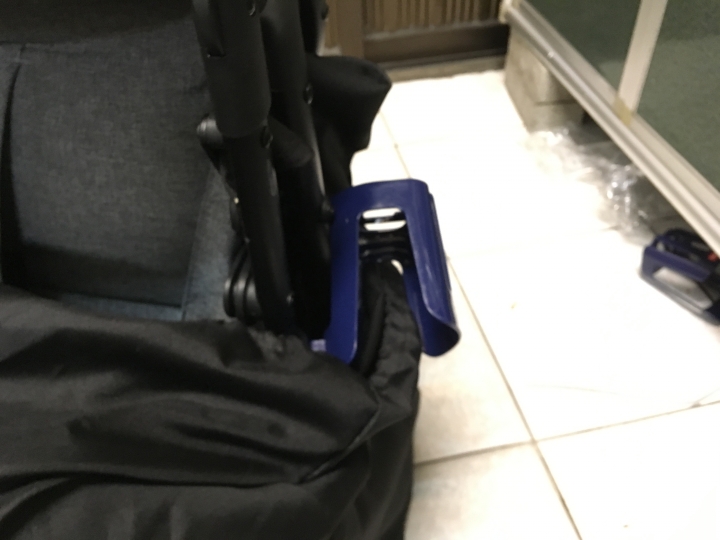 二寶家庭小車空間解決方案 PERO  Luce90 ISOFIX 安全座椅  Petalo 秒收推車(符合登機尺寸) 上篇 緣起與推車介紹(下篇安全座椅與總結待續)