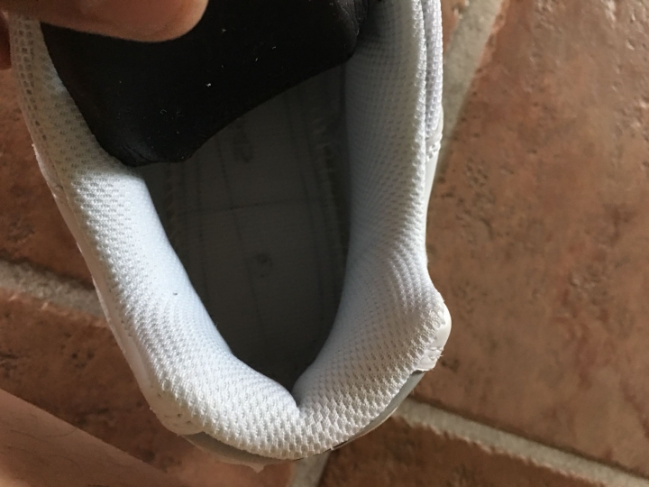 求大大幫我看看 AIR MAX 95 白
