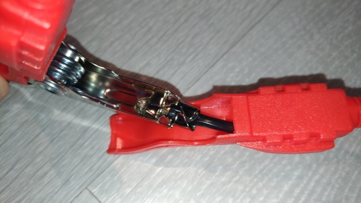 電瓶的守護神-麻新電子MASHIN SC-1000+ 智慧型(鉛酸/鋰鐵)雙模充電器開箱(圖多)