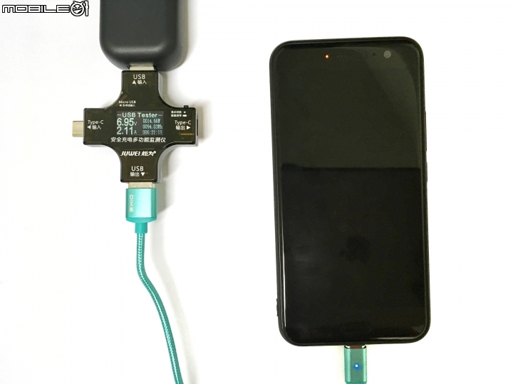 DIKE – ( Lightning Type-C Micro USB )磁吸充電線