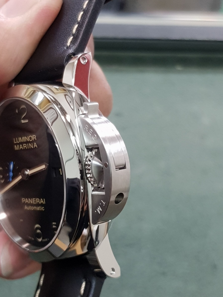 Panerai Pam1312 和 Pam1359 的比較