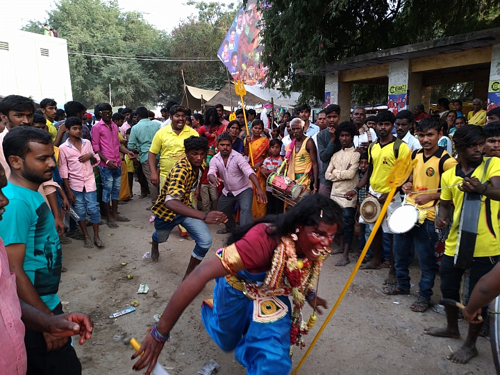 [ZF4]印度的宗教儀式跟台灣87分像，成為卡莉女神之路