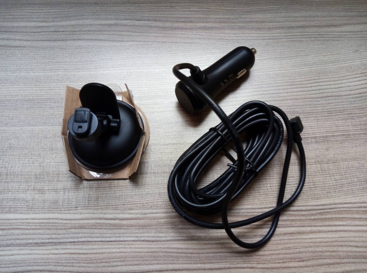 好事多購買MIO 751，60fps行車記錄器