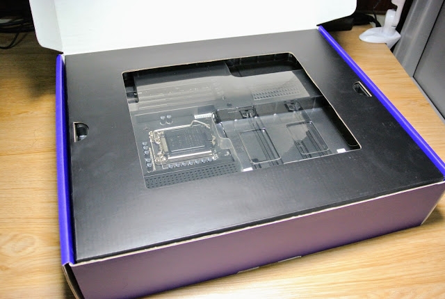 NZXT N7 Z370 潮主板 輕開箱 輕測試!