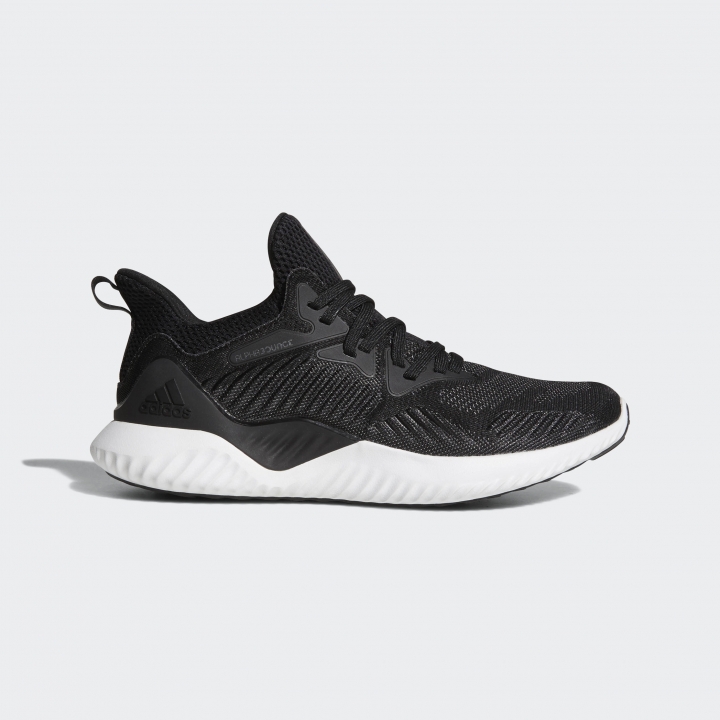 多元運動者適著 adidas推出新一代AlphaBOUNCE Beyond系列鞋款