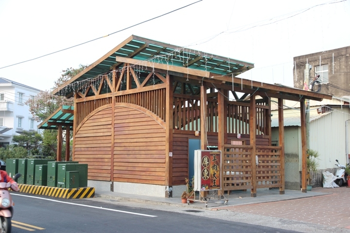 騎 向 不 在 「 水 上 」的 水 上 鄉