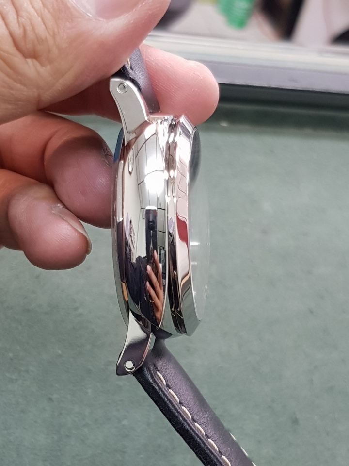 Panerai Pam1312 和 Pam1359 的比較
