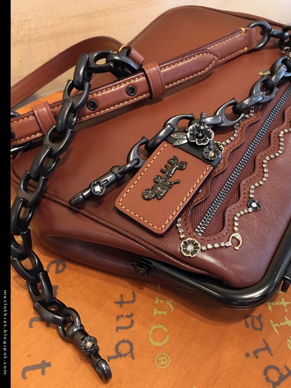 COACH 水晶裝飾口金斜背袋