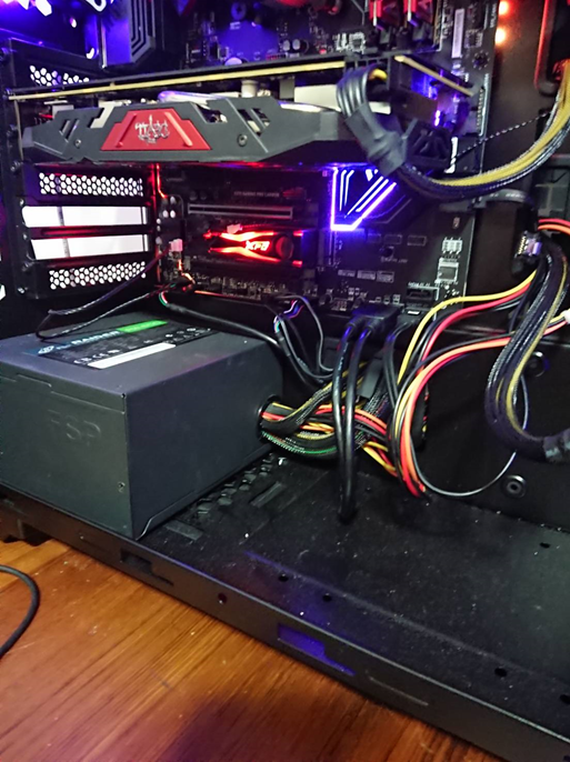 便宜的吃雞SSD XPG SX6000+XPG STORM RGB散熱開箱