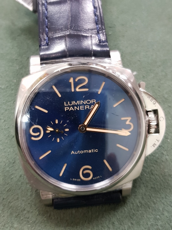 Panerai Pam729 藍面 好迷人..