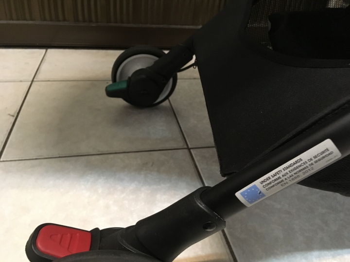 二寶家庭小車空間解決方案 PERO  Luce90 ISOFIX 安全座椅  Petalo 秒收推車(符合登機尺寸) 上篇 緣起與推車介紹(下篇安全座椅與總結待續)