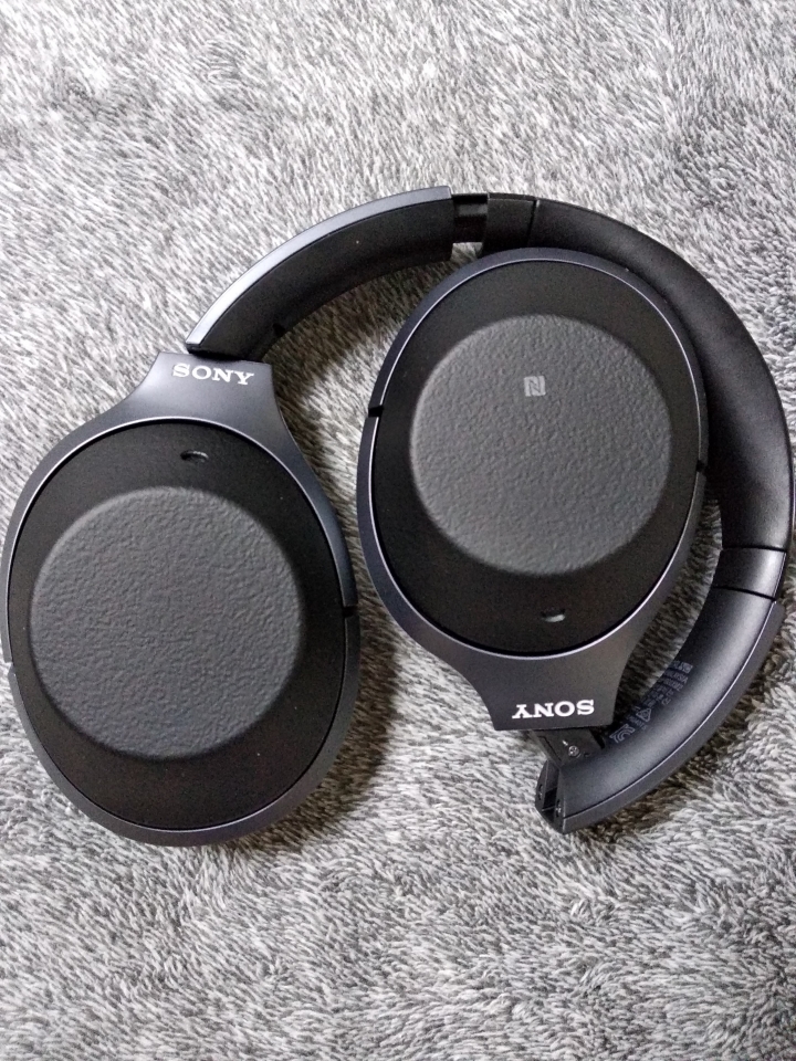 [開箱文]SONY WH-1000XM2