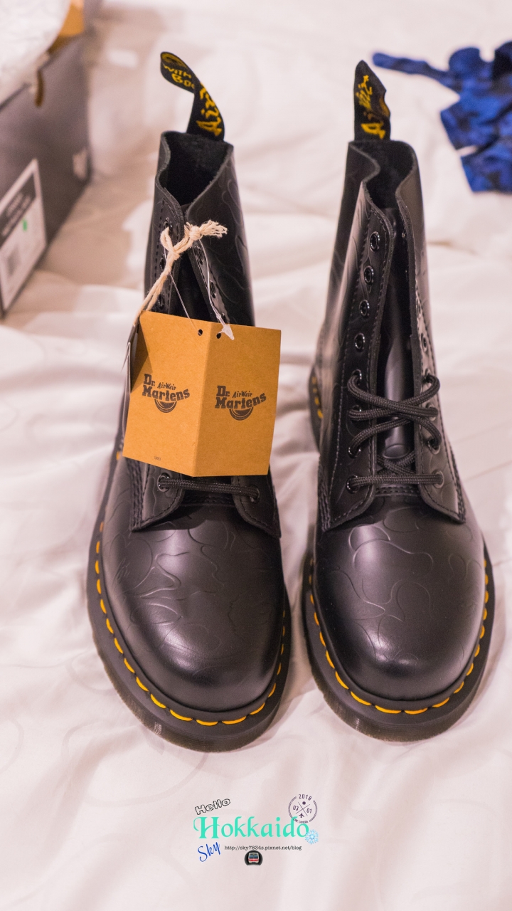 2018年 重磅聯名 BAPE x Dr.Martens 8孔靴 開箱