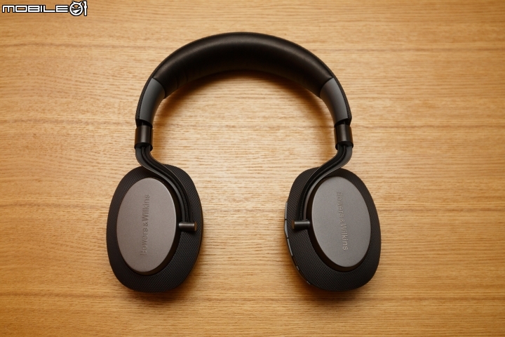 英倫降噪新血 Bowers & Wilkins PX 無線耳機試聽