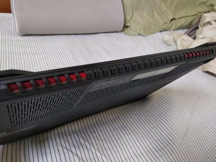 平民英雄ROG Strix Hero Edition開箱 圖多慎入