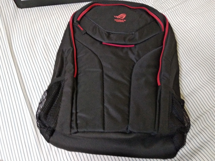 平民英雄ROG Strix Hero Edition開箱 圖多慎入
