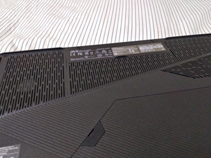 平民英雄ROG Strix Hero Edition開箱 圖多慎入