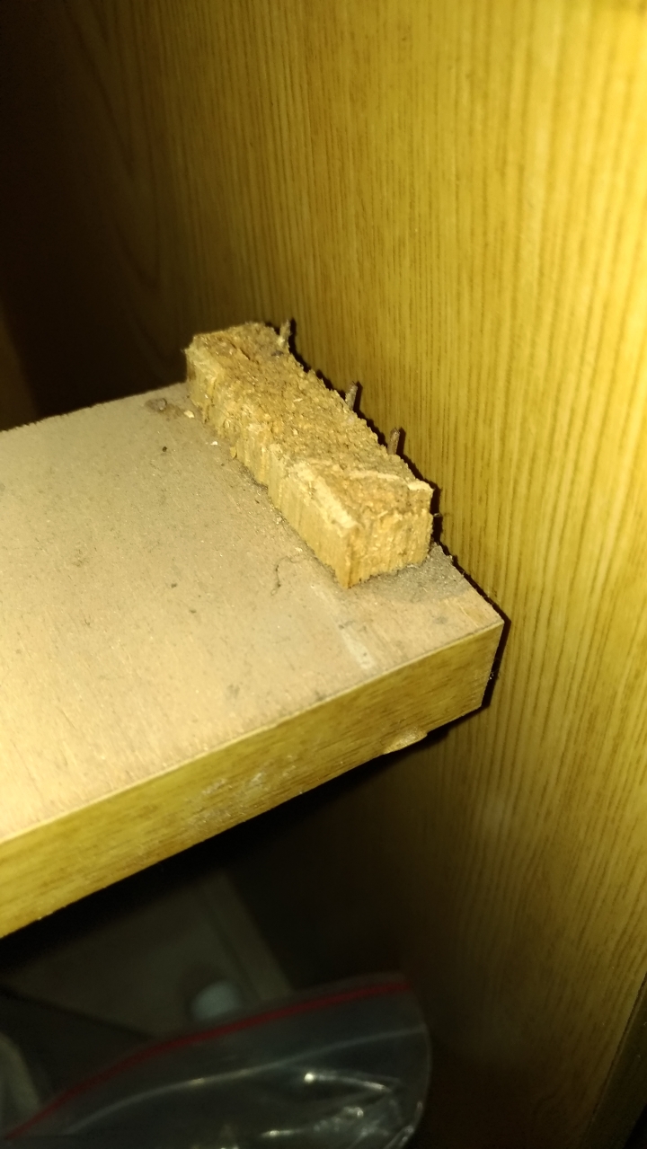 抽屜壞掉，請教要怎麼修理?
