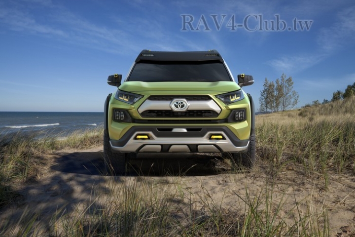 所以五代RAV4真的長這樣嗎？