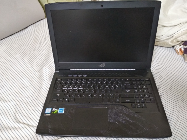 平民英雄ROG Strix Hero Edition開箱 圖多慎入