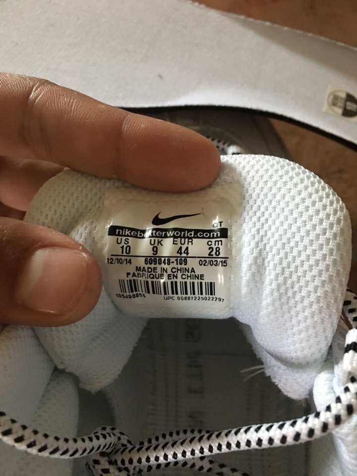 求大大幫我看看 AIR MAX 95 白