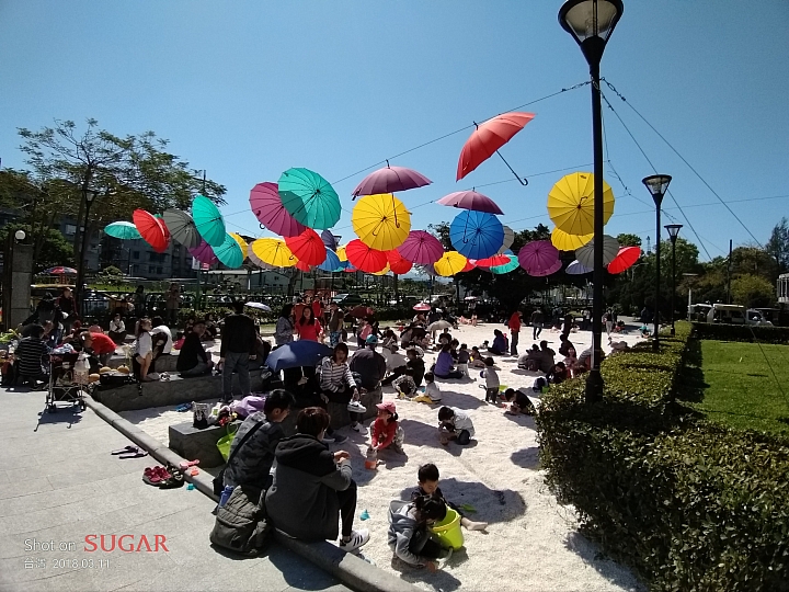 糖果手機 SUGAR S11 四鏡全螢幕手機的奇幻體驗分享 — 熱鬧的燈會、盛開的櫻花、台車與瀑布、深山茶廠、新住民嘉年華會及美味燒肉的饗宴