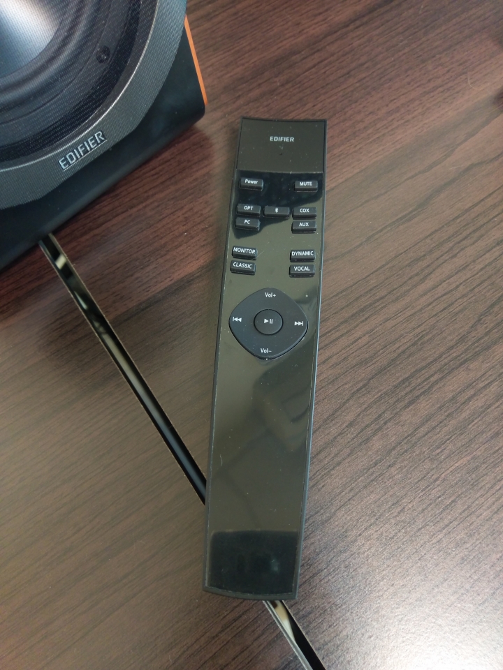 [開箱] Edifier S2000 MKII
